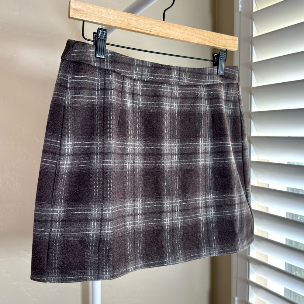 Plaid Mini Skirt w/ Built in Shorts Medium Commense Skort Brown - Picture 4 of 9